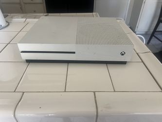 X Box 1x Console