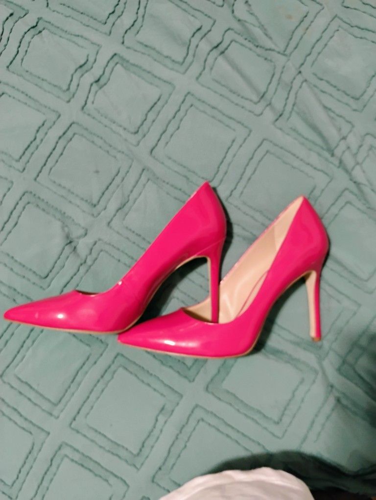 BCBG Red Patent Leather Pointed High Heels Sz10M