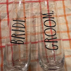 Rae Dunn champagne flutes 