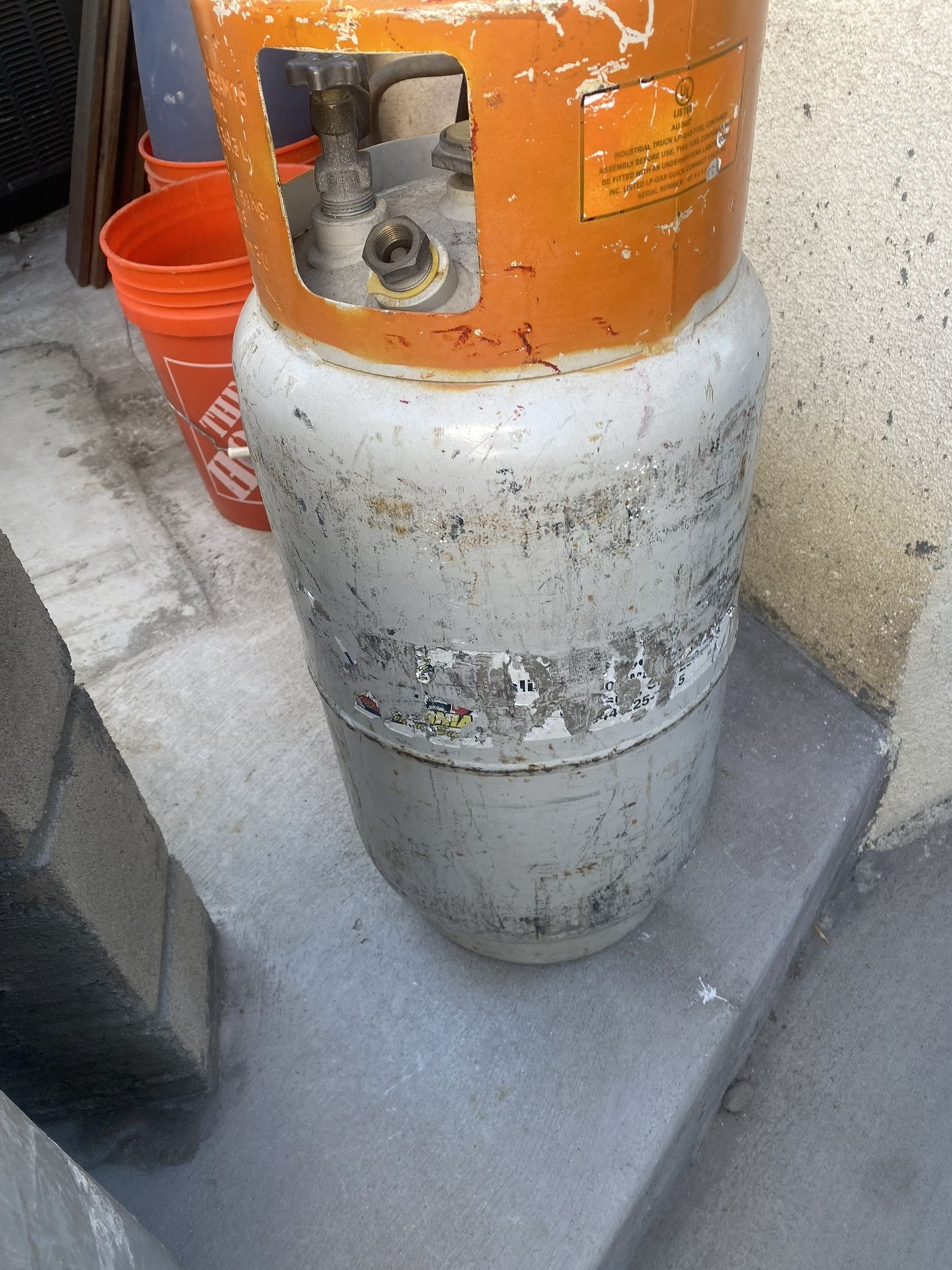 Forklift Propane Tank 8 Gal 