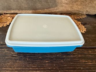 Vintage Tupperware Stow n Go