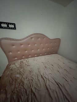 CAL KING bed rose gold