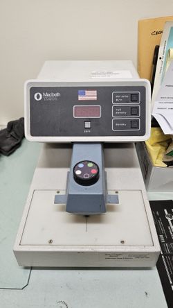 Macbeth TD 904 densitometer.
