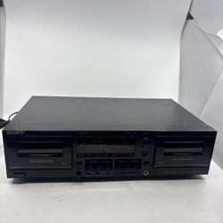 Sony TC-WR565 Dual Stereo Cassette Deck Parts/Repair As Is Powers On SEE DESC