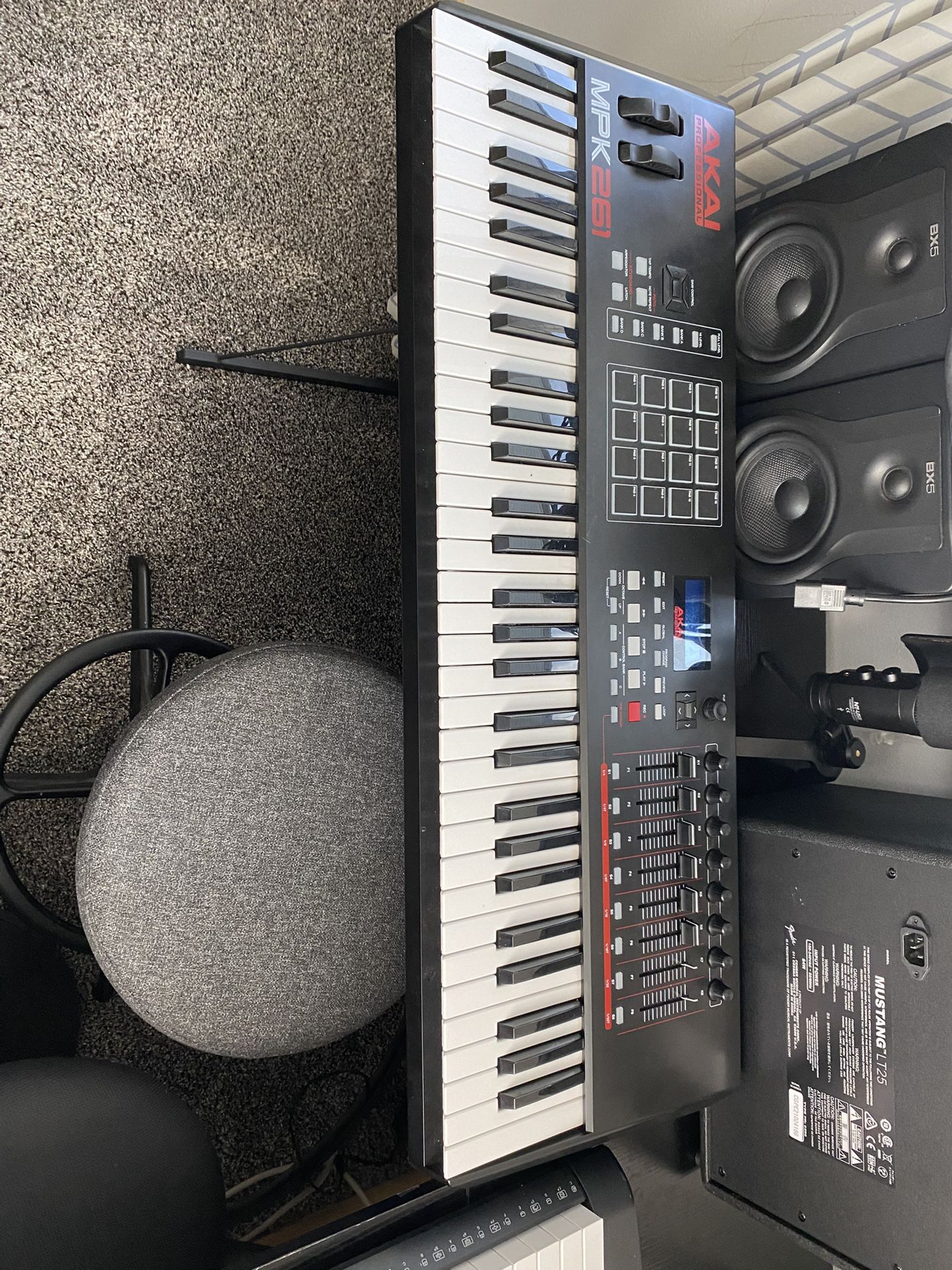 Akai MPK261 MIDI Keyboard Controller
