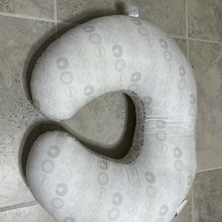 Boppy Bare Naked Original Nursing Pillow