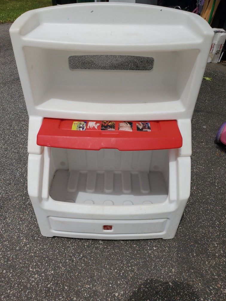 Childrens Toy Box