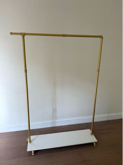 Clothing rack
