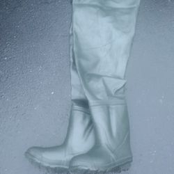 Fishing Suit Like New