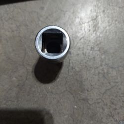 6 Pcs Snap On 1/2 " Socket