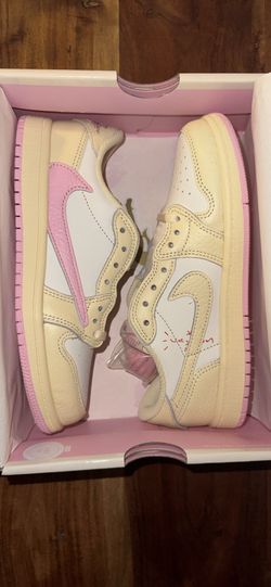 Brand New Travis Scott Shy pink color way Size 3Y