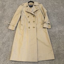 Burberry Trench Coat Size 6 Pet