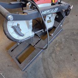 Portable bandsaw with jig.