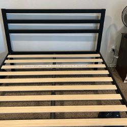 Full bed frame with Wooden Stilts 