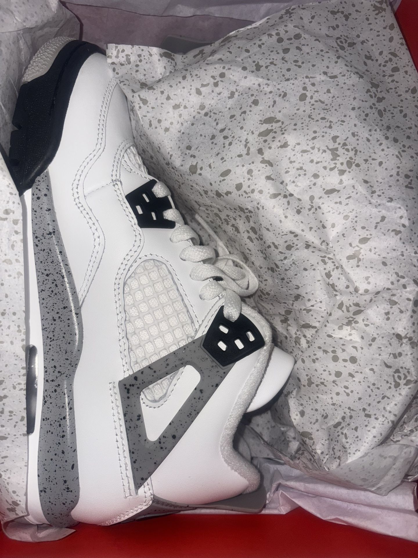 Jordan Retro 4s