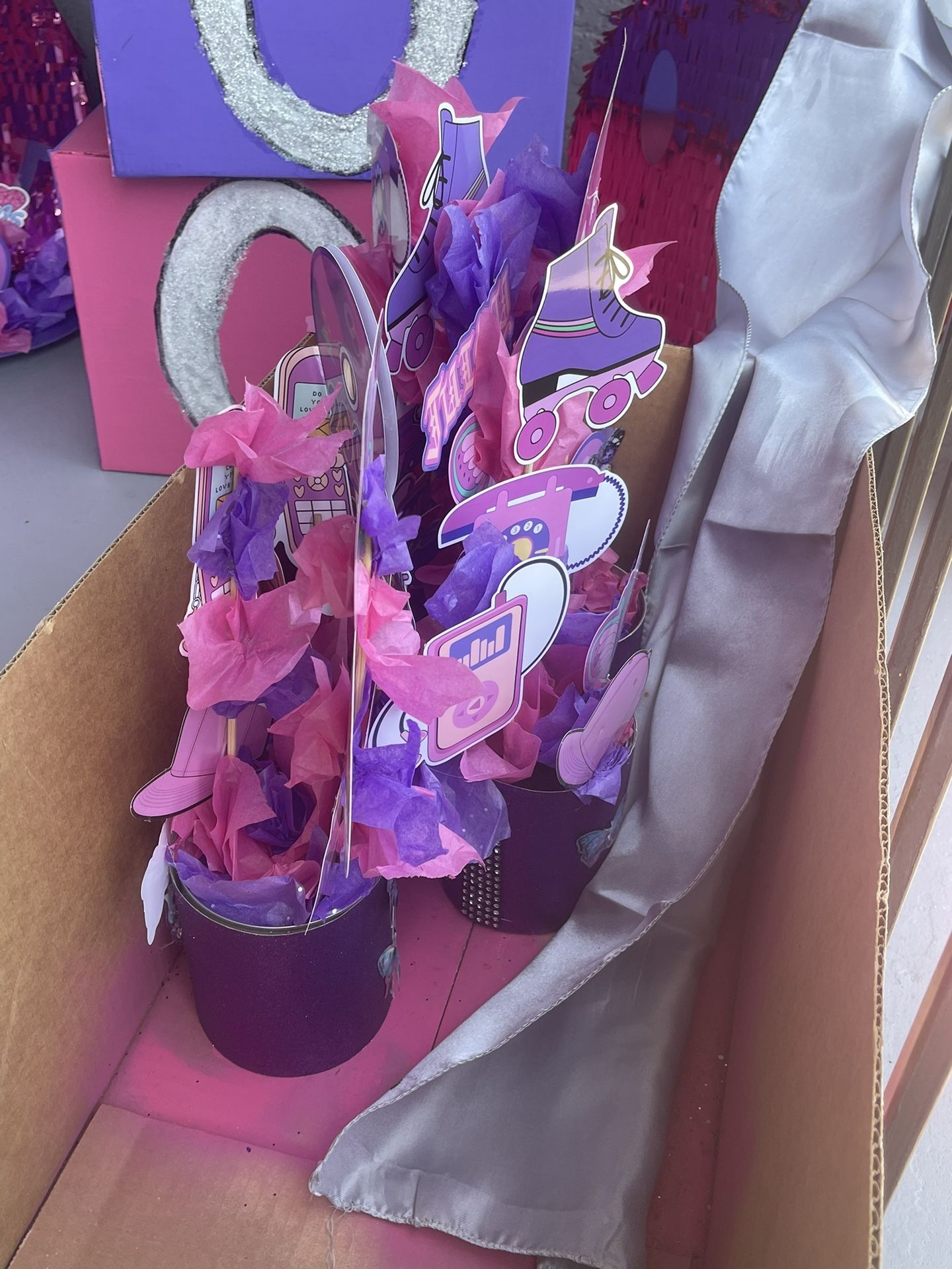 2000’s Theme Party Decor