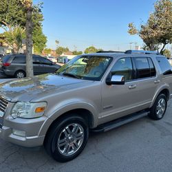2006 Ford Explorer