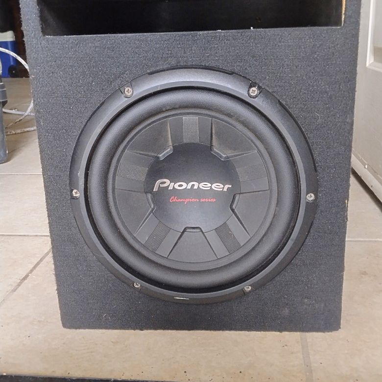 Pioneer 10 Inch Subwoofer In Ported Box 
