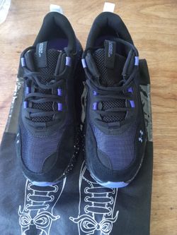 UNDER ARMOUR RUNNING ATHLETIC SHOES 8.5 MEN'S