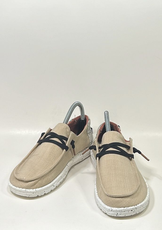 Size 8 - Women’s Hey Dude Wendy Rose Flower Slip-On Shoes 1(contact info removed)3 Men’s 6.5