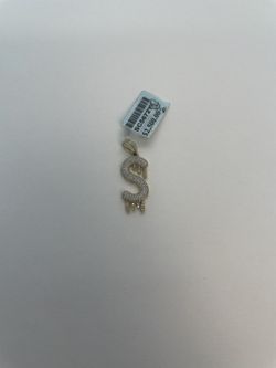 10k Gold Diamond Dripping Initial Pendant. New.