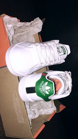 Custom Louis Vuitton X Supreme Adidas Stan Smiths Sze 10 fits 11 for Sale  in Elk Grove, CA - OfferUp