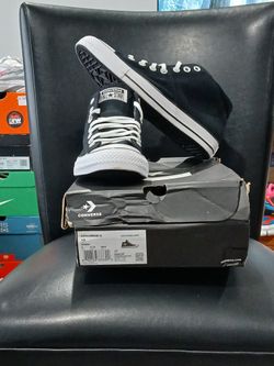 Converse CTAS Madison Mid. Black/White. 563512F. Women Athletic Sneaker. Size 10