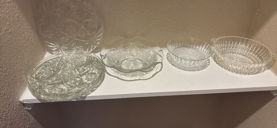 Plates (4) and bowls