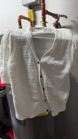 White medium short cardigan