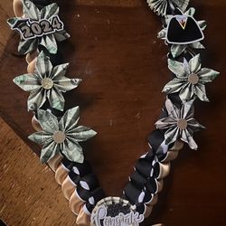 College Leis