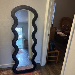 Modern Wavy Retro Full Length Mirror