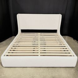Castlery Dalton Storage Bed (King, Beach Linen)