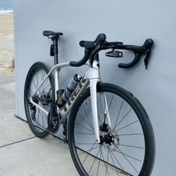 Trek Emonda 