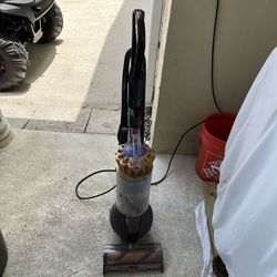 Large Dyson Vacuum Works Good Needs Cleaning