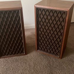 Stereos 