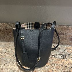 Burberry Purse