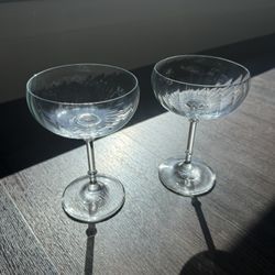 Vintage Swirl Coupe Glasses Set of 2