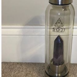 SOJI- PUR CRYSTAL ENERGY GLASS WATER BOTTLE  W/STONE (4) LEFT