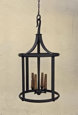 LARGE BLACK IRON RUSTIC/FARMHOUSE-STYLE 4-LIGHT HANGING PENDANT