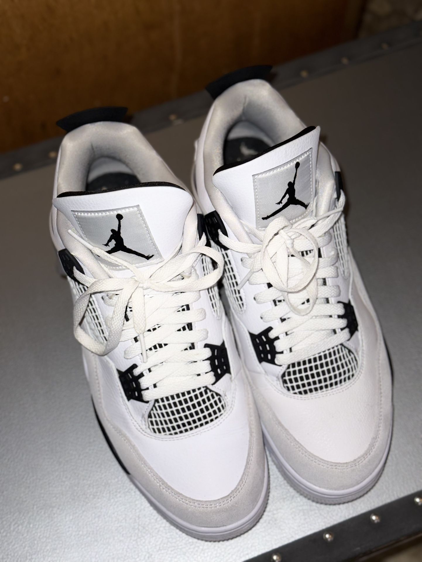 Jordan 4 Military Black Sz 11.5 Lights Worn