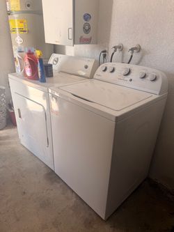 Whirlpool Washer and Dryer Set