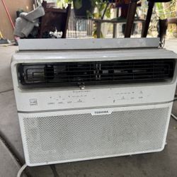 toshiba 10,000 btu air conditioner unit
