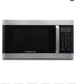 Farberware Professional Microwave Oven 1.6 Cu-Ft 1100 Watt In The Box