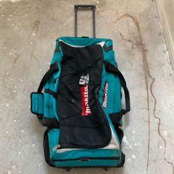 Makita  Tool Bag w/Wheels And Extending Handle
