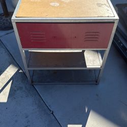 Metal Outdoor/garage Furniture Piece 