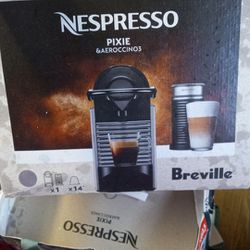 Nespresso Pixie Breville (READ DESCRIPTION)