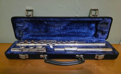 Flute / Flauta W. T. Armstrong 104