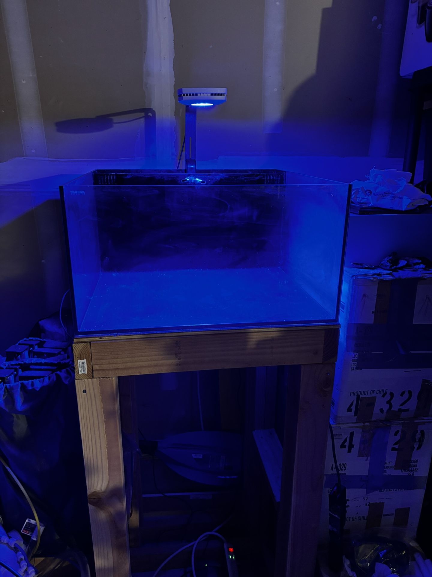 Lagoon 30 Gallon Aquarium, Water Box.