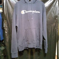 Men's Champion Fleece Pullover Hoodie. Size L.