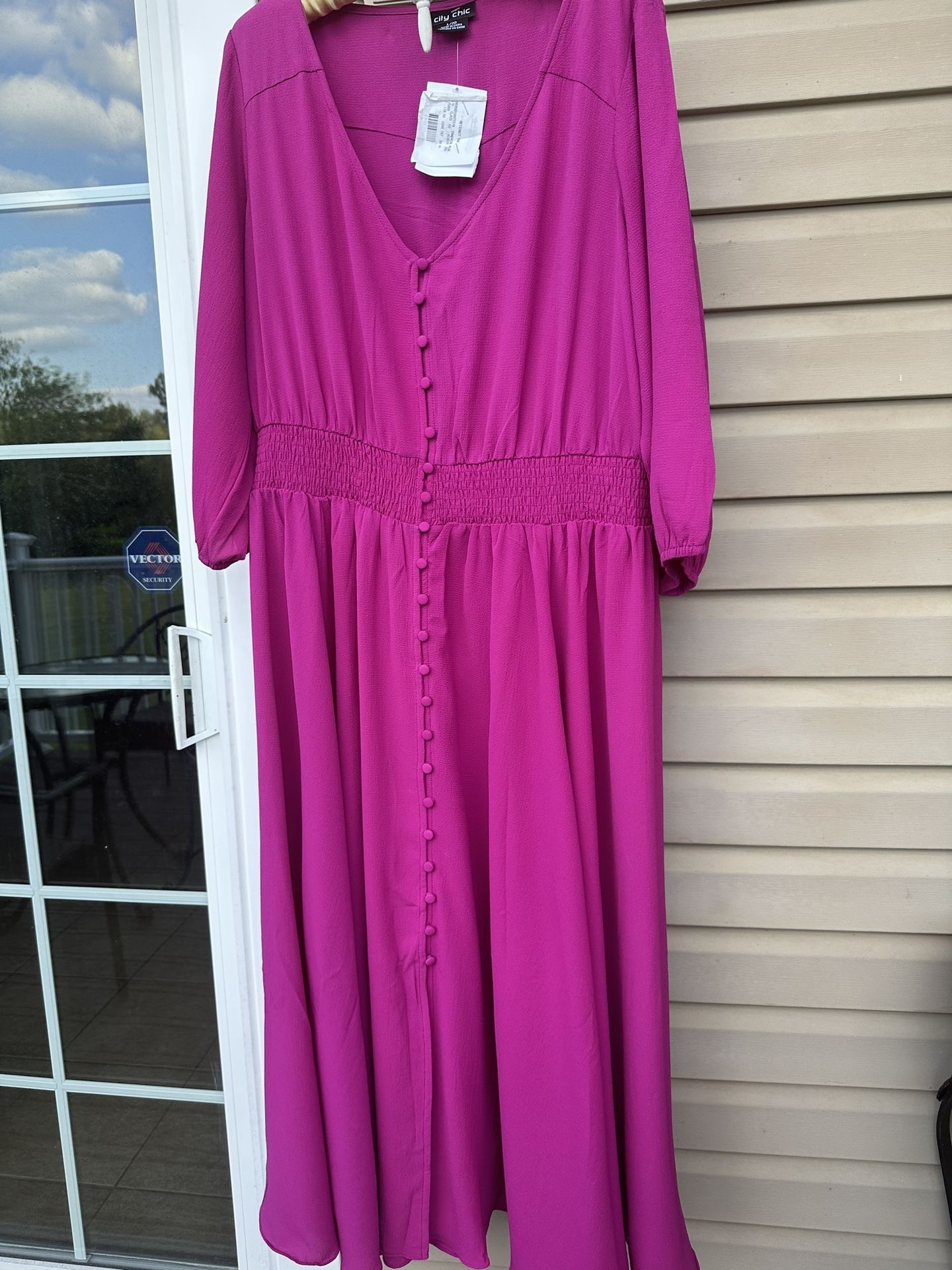 City Chic Trendy Plus Size L /20 Desire Purple-pink V-neck Maxi Dress. NWT!